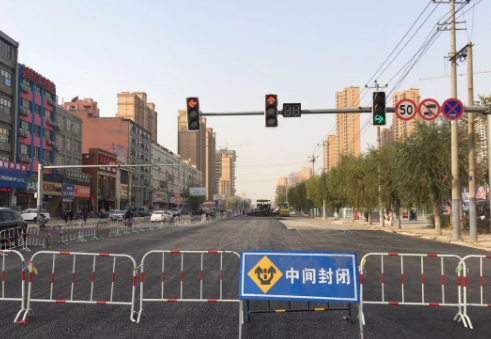 定州這條路今天就通車(chē)了 大家不用繞行了！